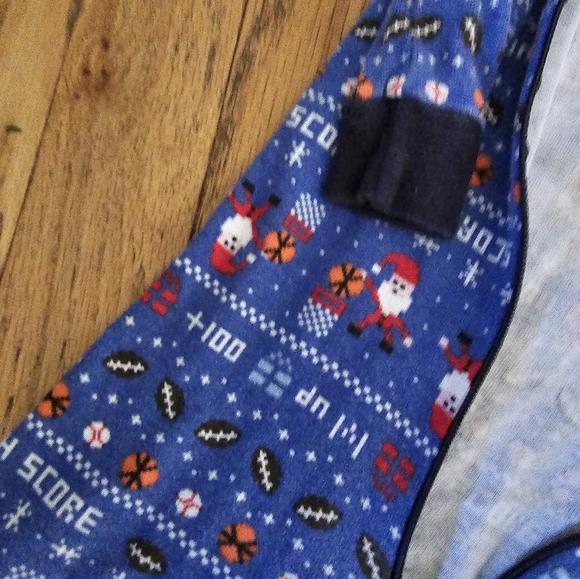 Children's place footie Pj's - Picture 2 of 3